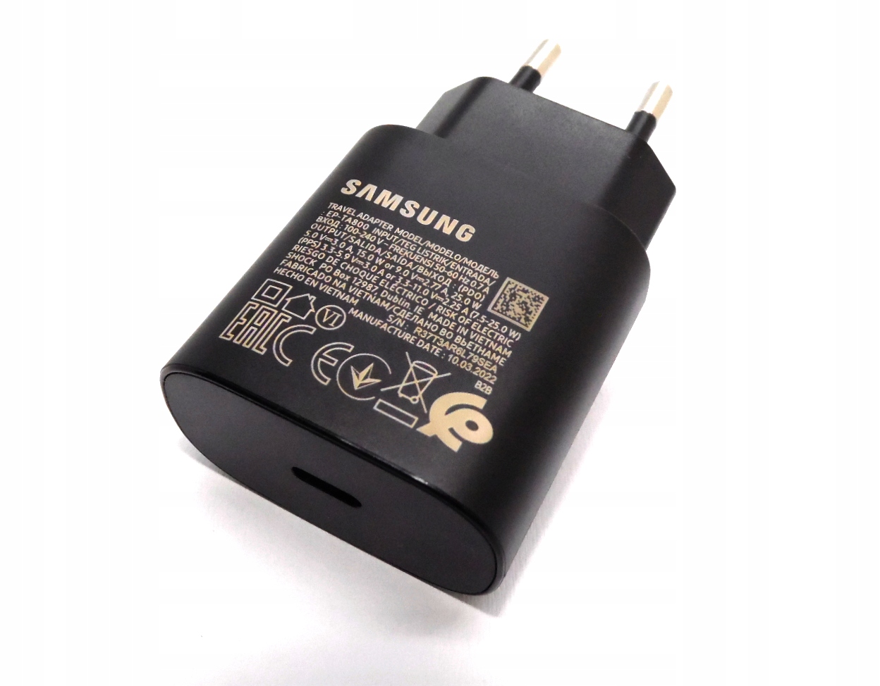 Samsung EP-TA800NBE USB-C Fast Charge 25W nástenná nabíjačka, čierna