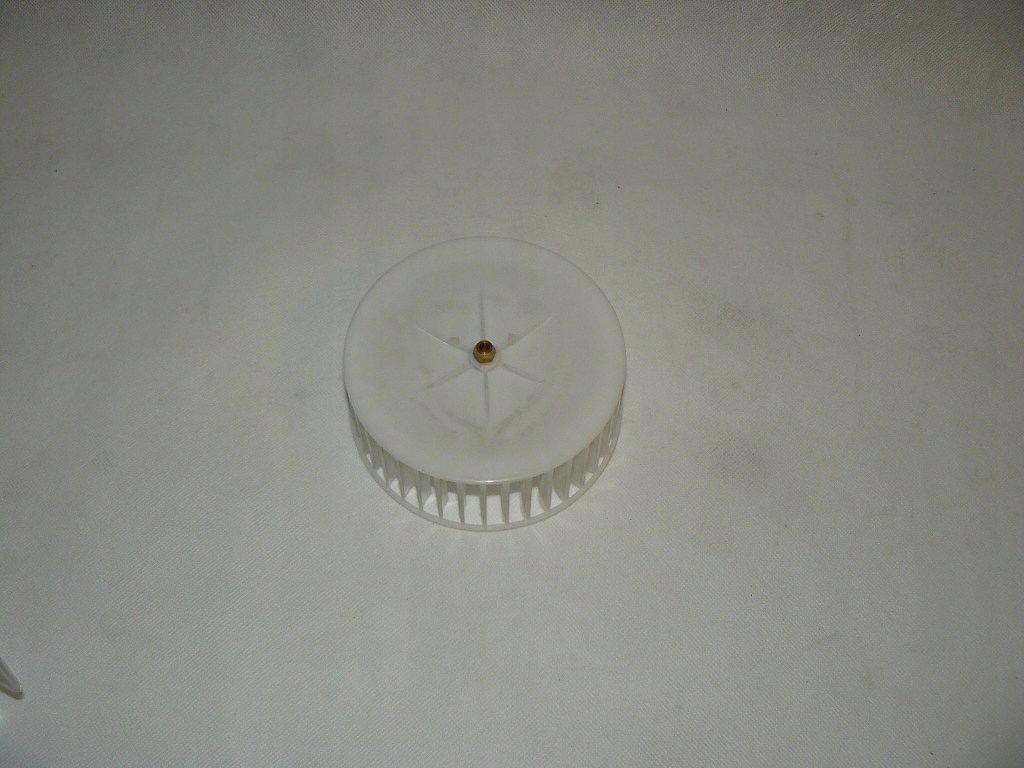 Hliníkový filter 343 X250 mm kapucňa TS0049