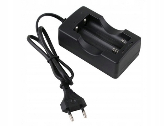 Nabíjačka s káblom batérie 8800 MAH 3,7V