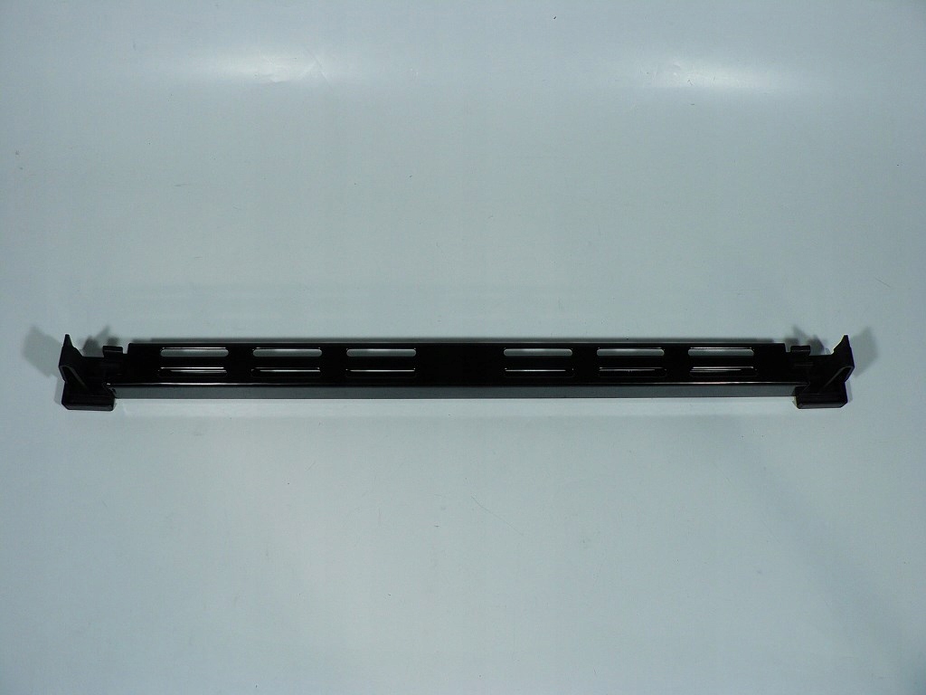 Lišta dvierok rúry Indesit C00304680