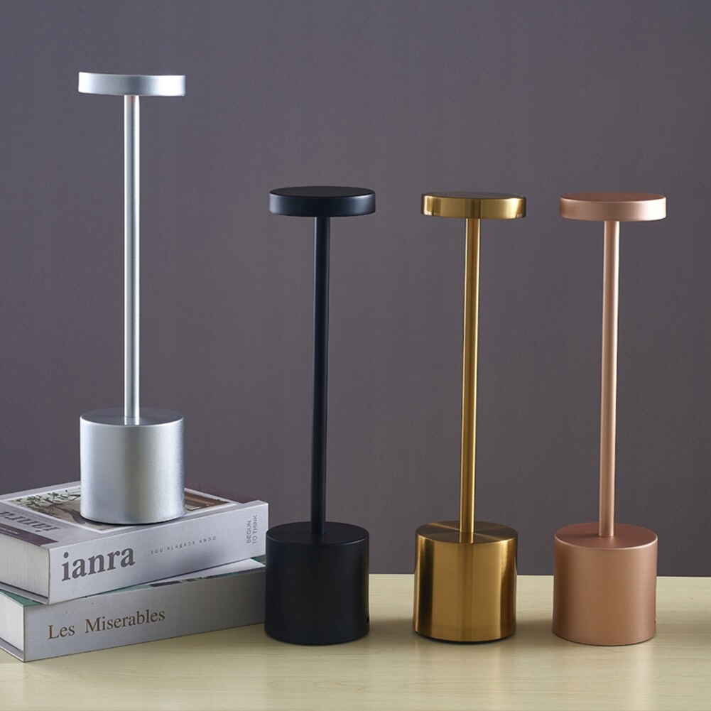 Moderná LED stolová lampa retro USB rechangemative