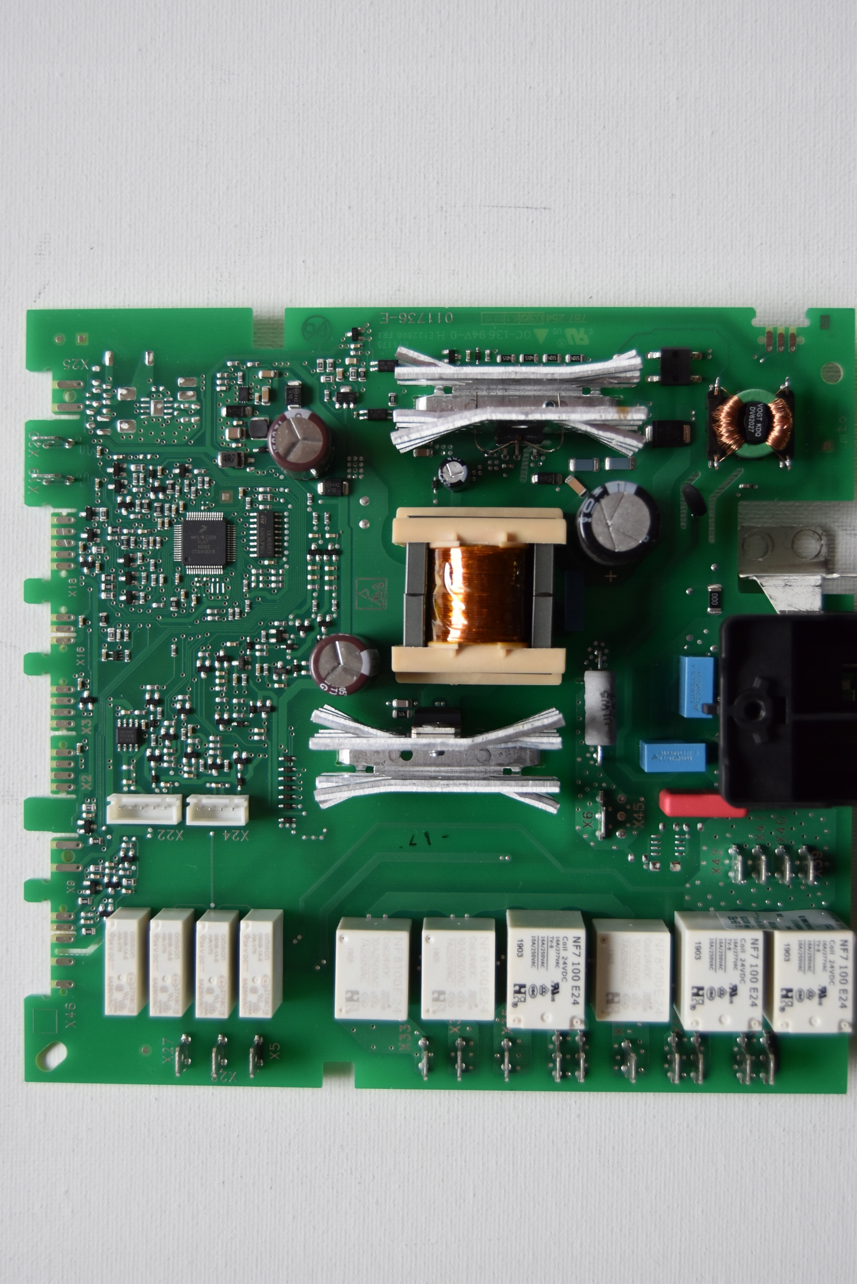 Výkonový modul rúra BOSCH 9001331126