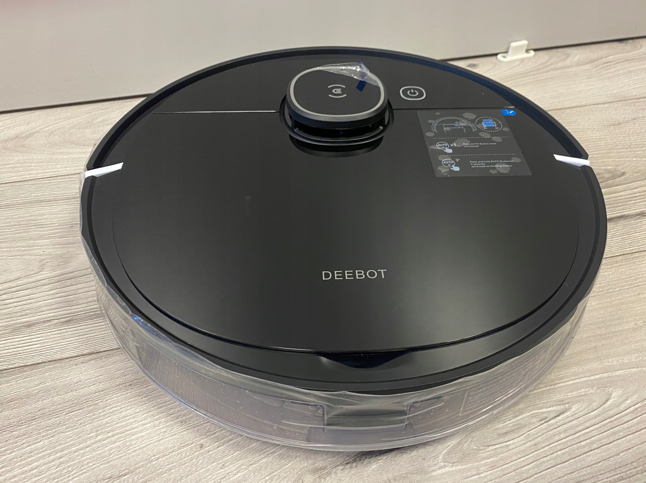 Čistenie robotov ECovacs Deebot Ozmo 920