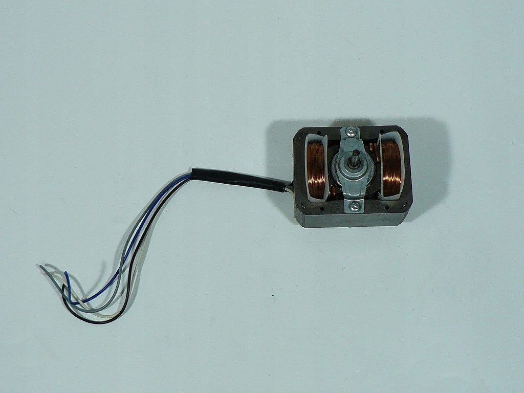 Motor 125W Right Hotpoint-Ariston C00098622