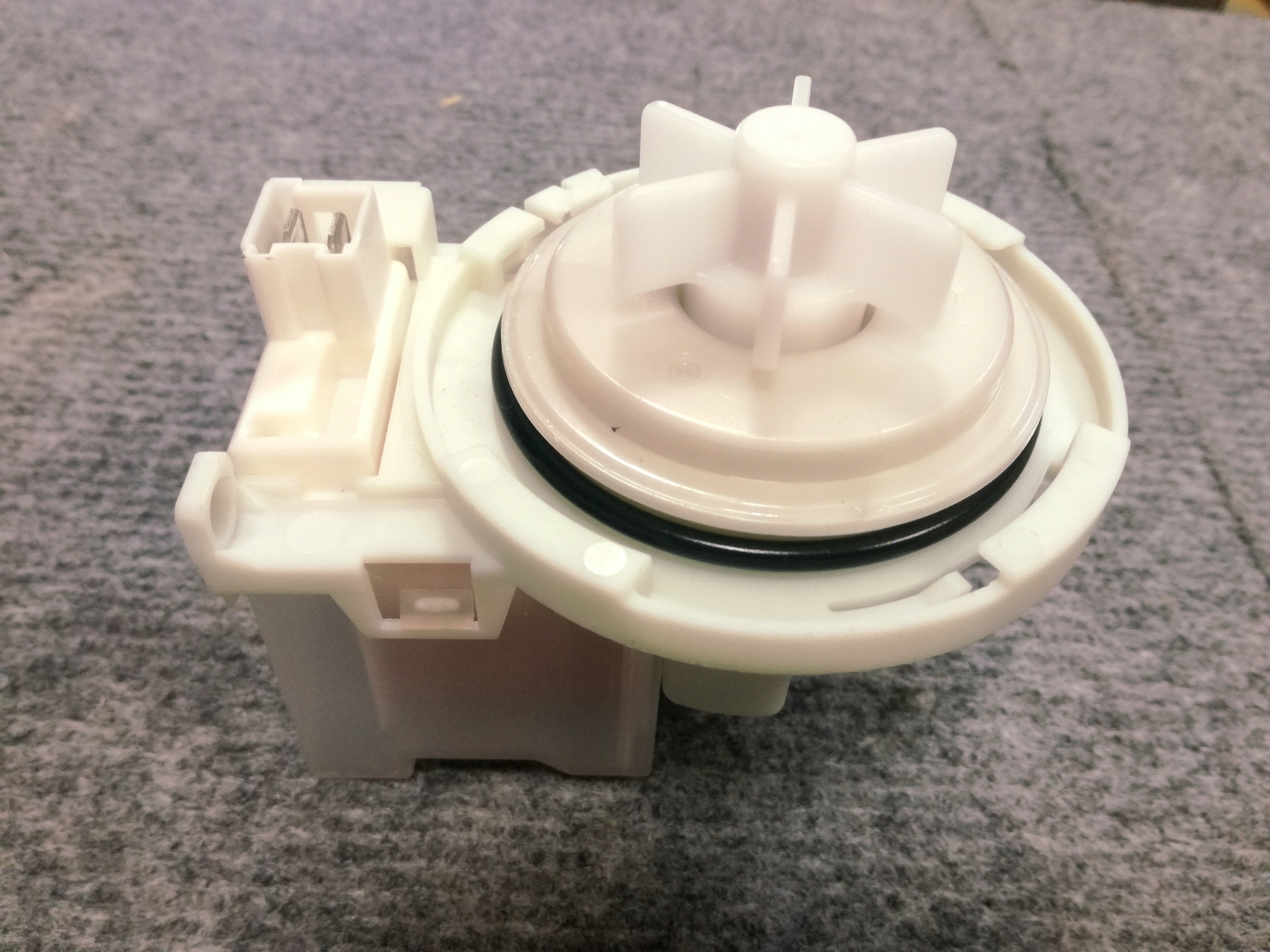Motor čerpadla PlastSet Bosch 4-západky