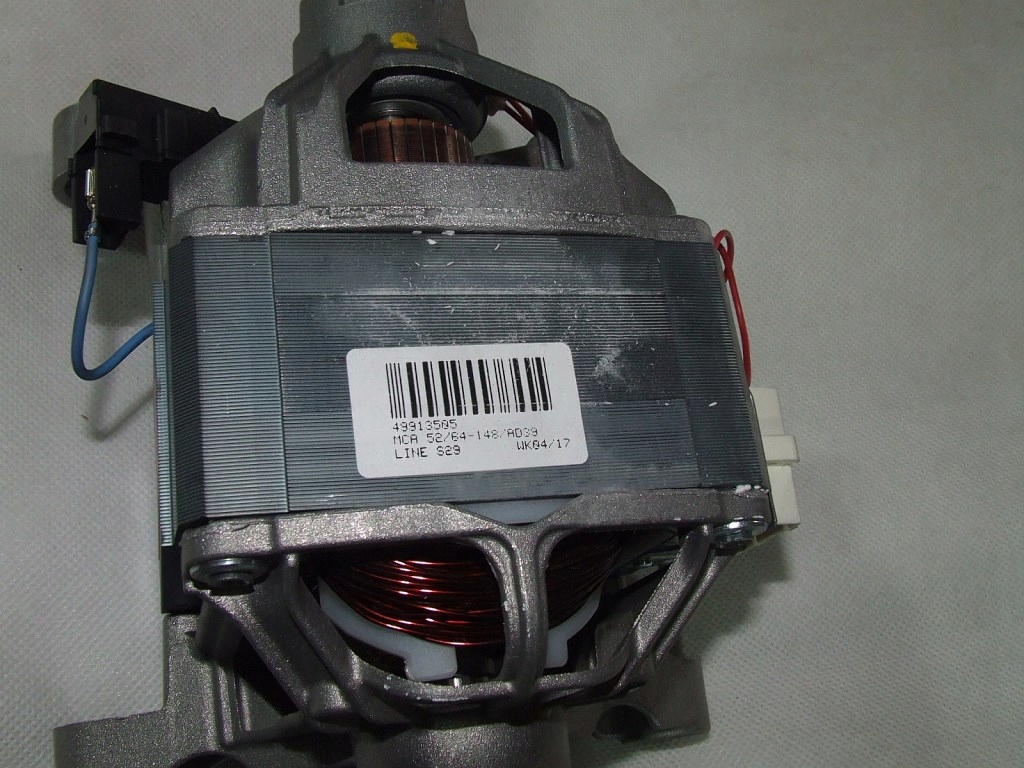 Práčka Indesit C00215967