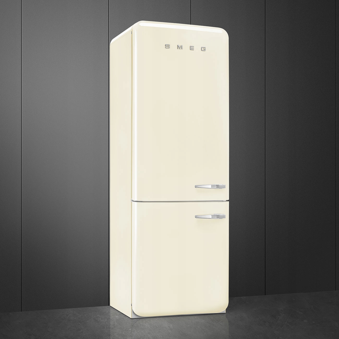 Dvojročná chladnička Smeg Fab38lcr5