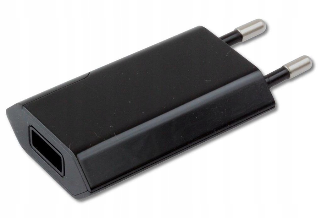 Nabíjačka s dvojitým voltmeterom USB 3.0a USB