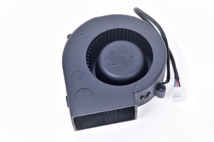 Ventilátor pre indukčné varné dosky Whirlpool ACM